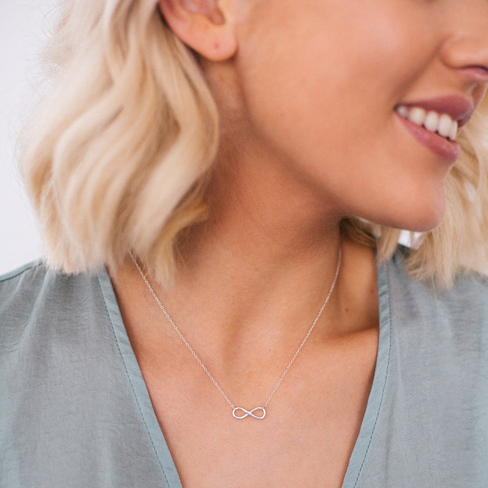 Nora necklace