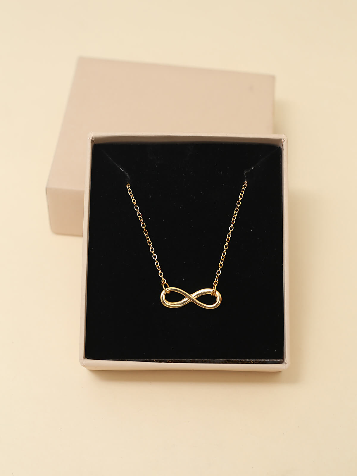 Emma necklace