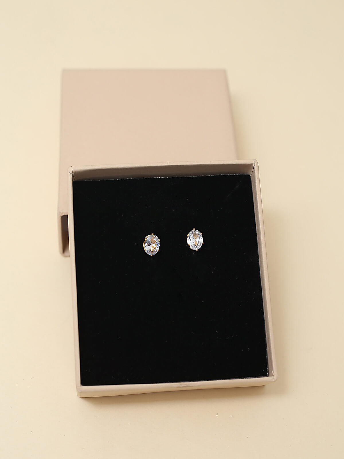 Giuliana earrings