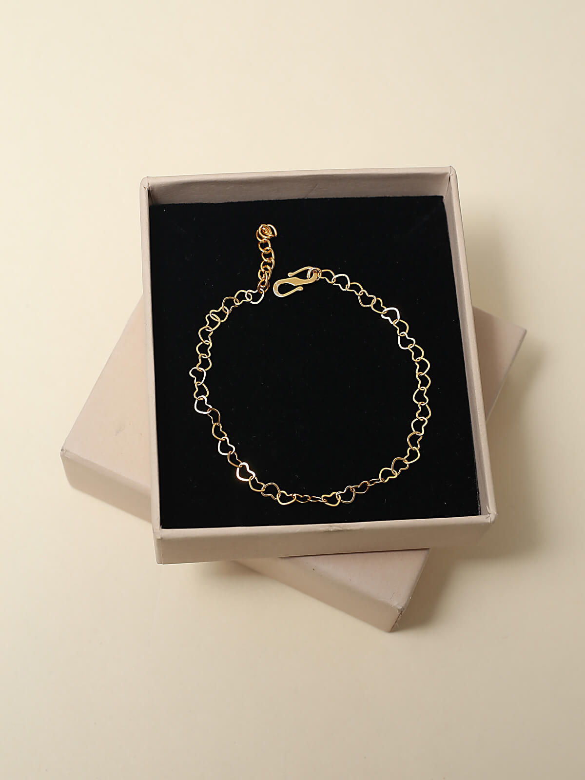 Herts Golden chain Bracelet
