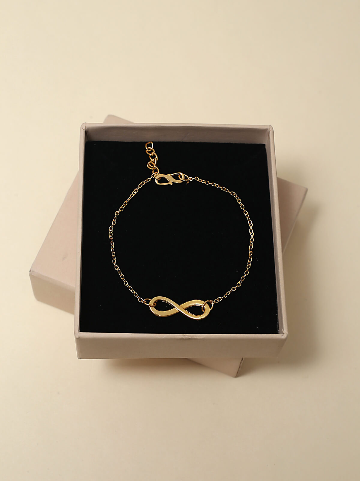 Naomi bracelet