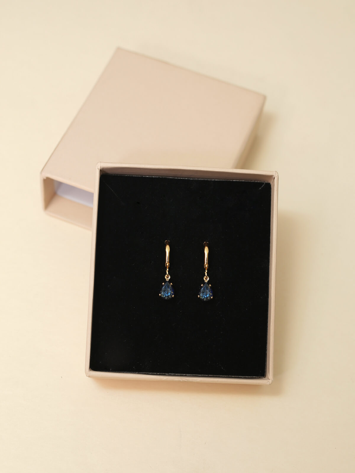 Bethany earrings