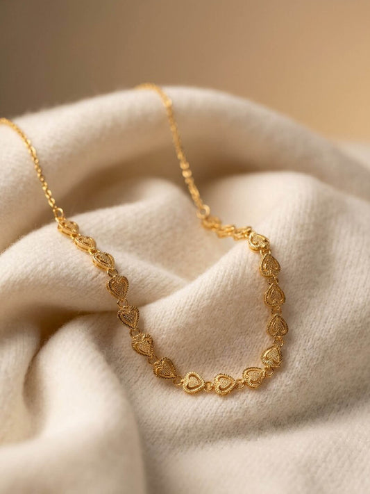Aviana necklace