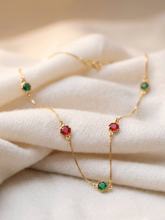 Kiyara necklese