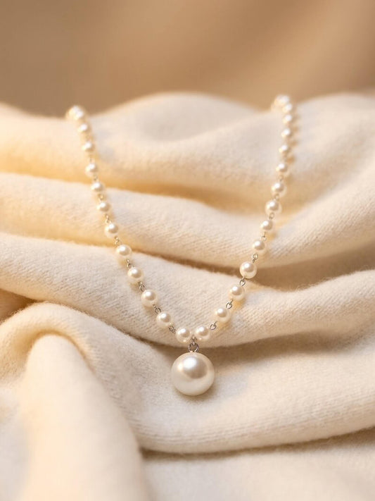 Laken necklace