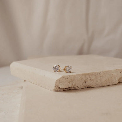 Carry earring