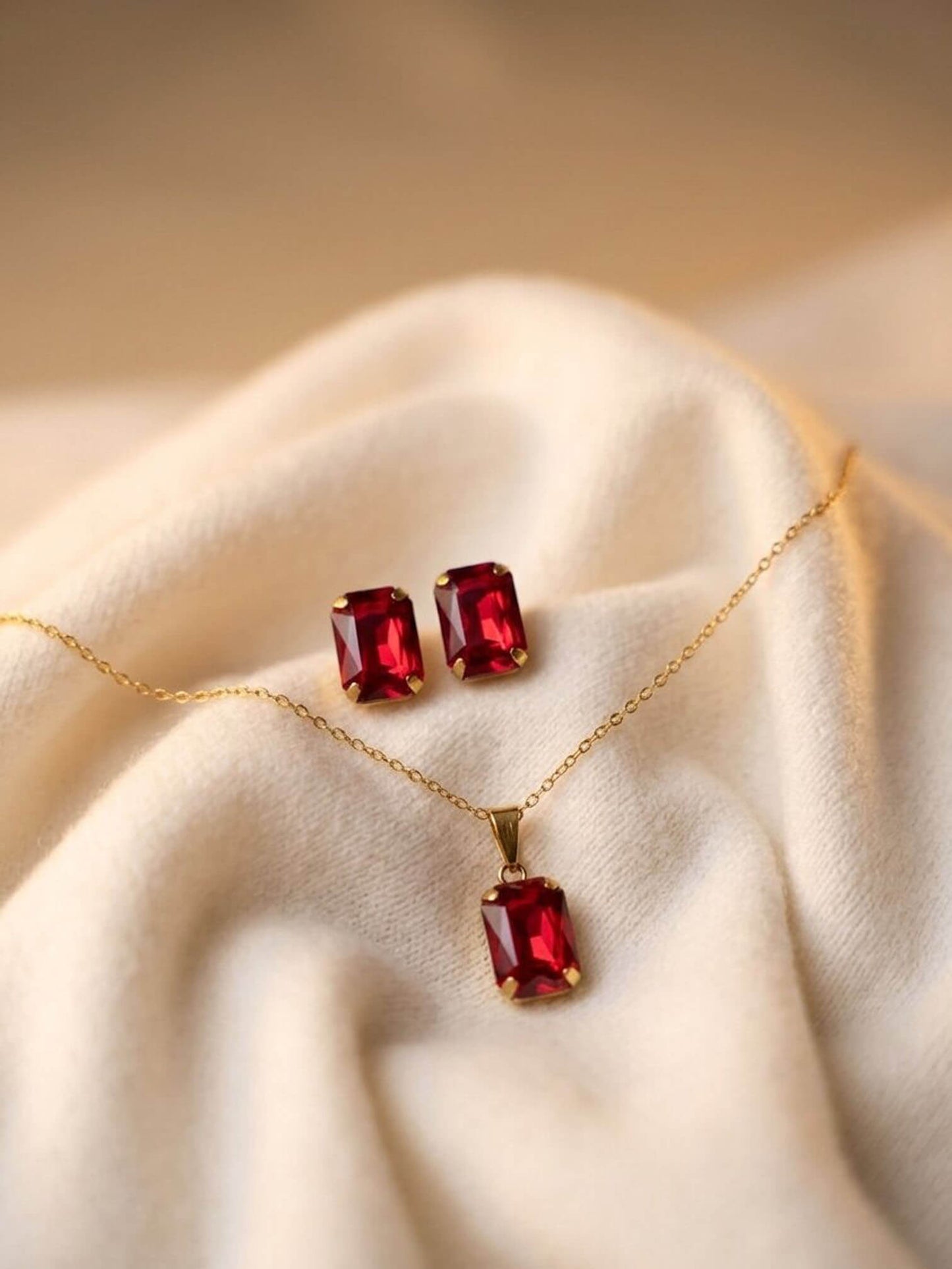 Mazie necklace set