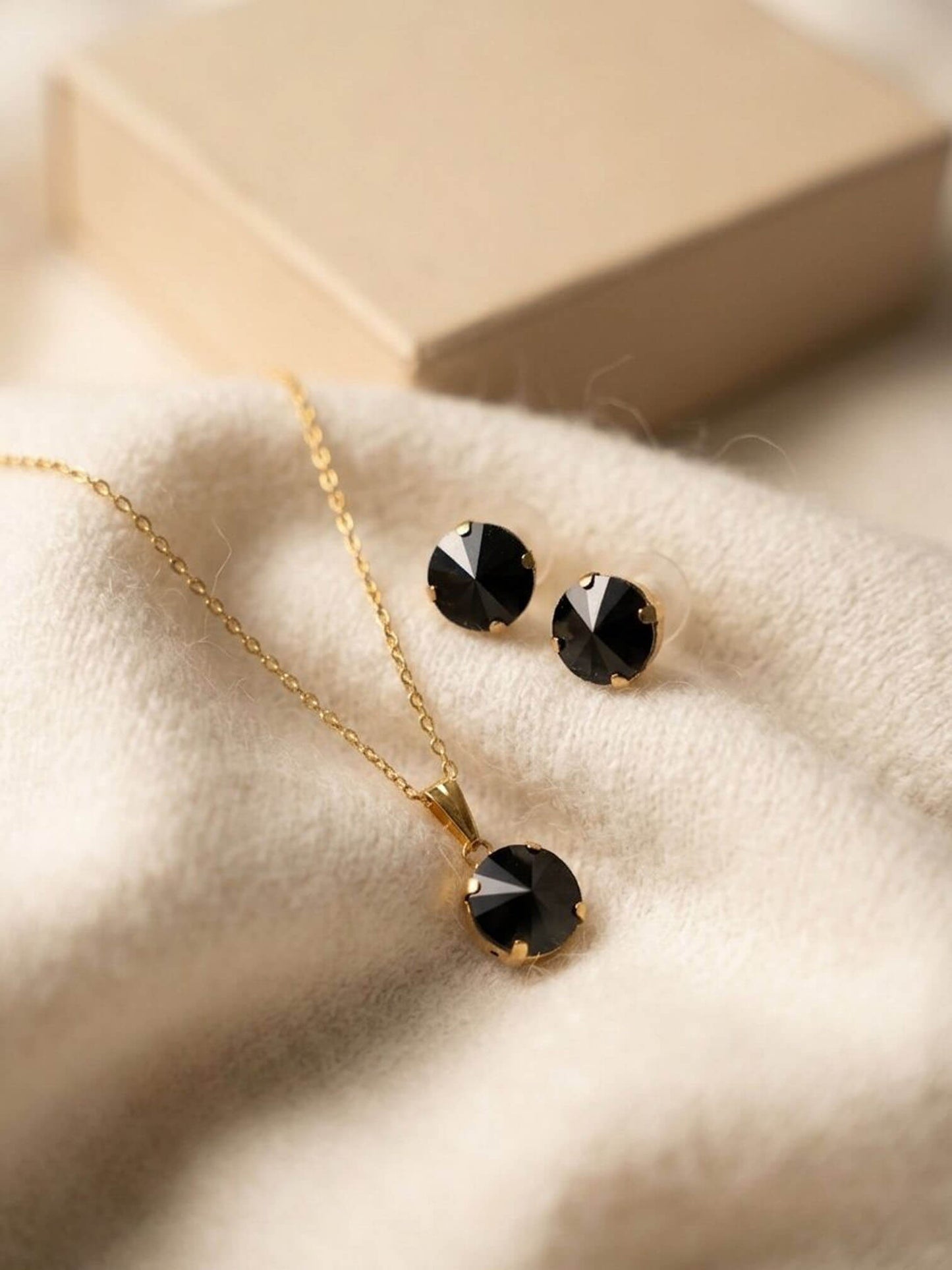 Kassidy necklace set