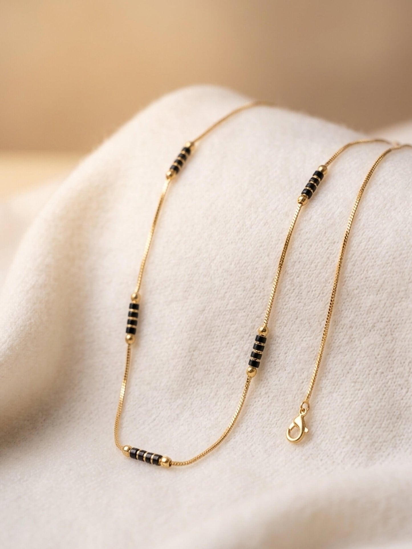 Nola necklace