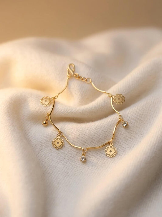 Magnolia bracelet