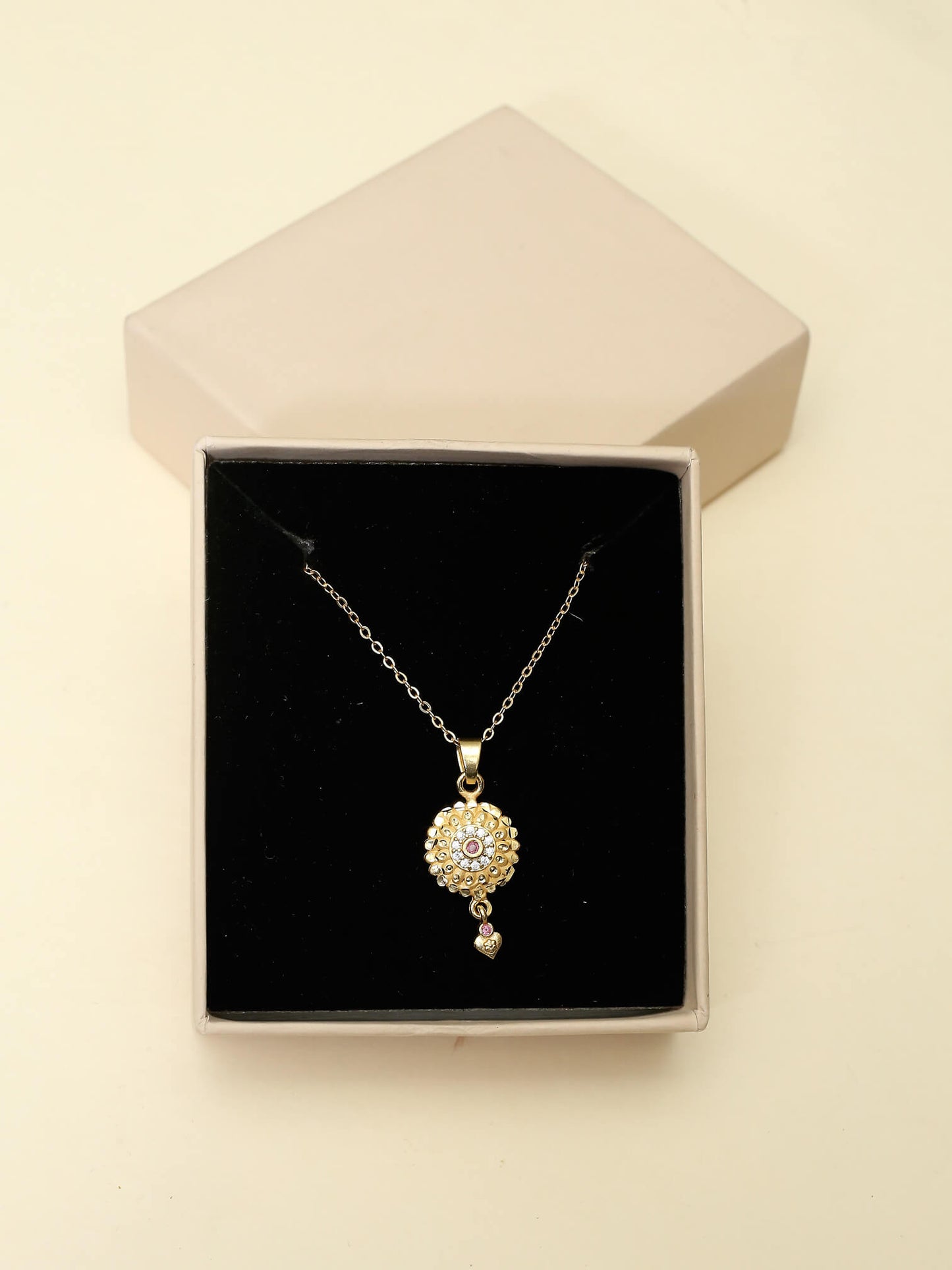 Teresa necklace