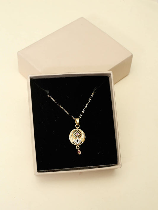 Azari necklace