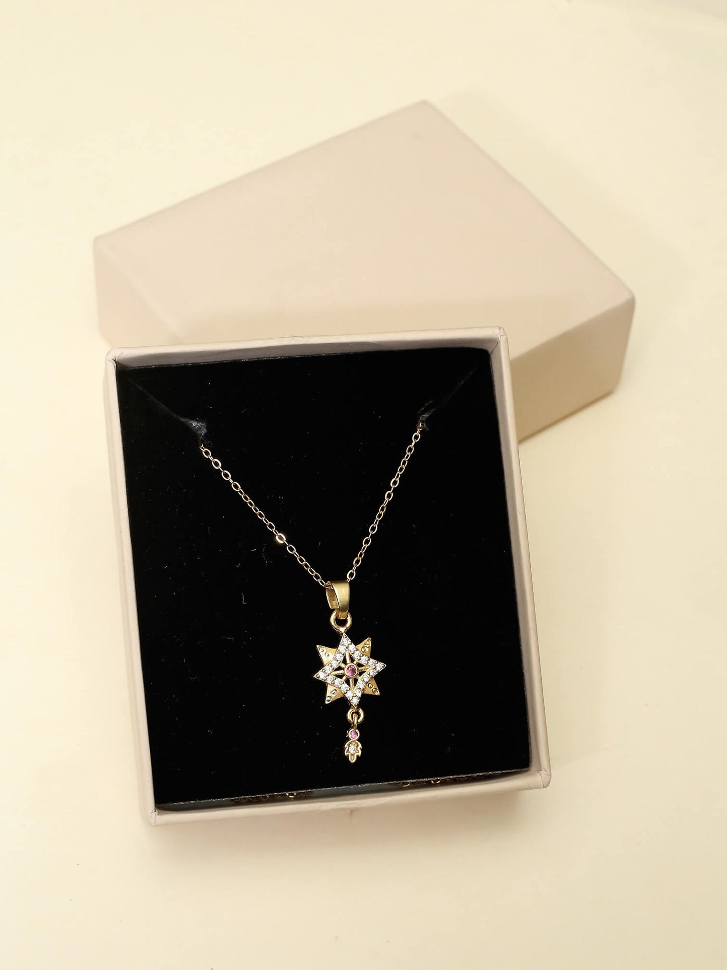 Ruthie necklace