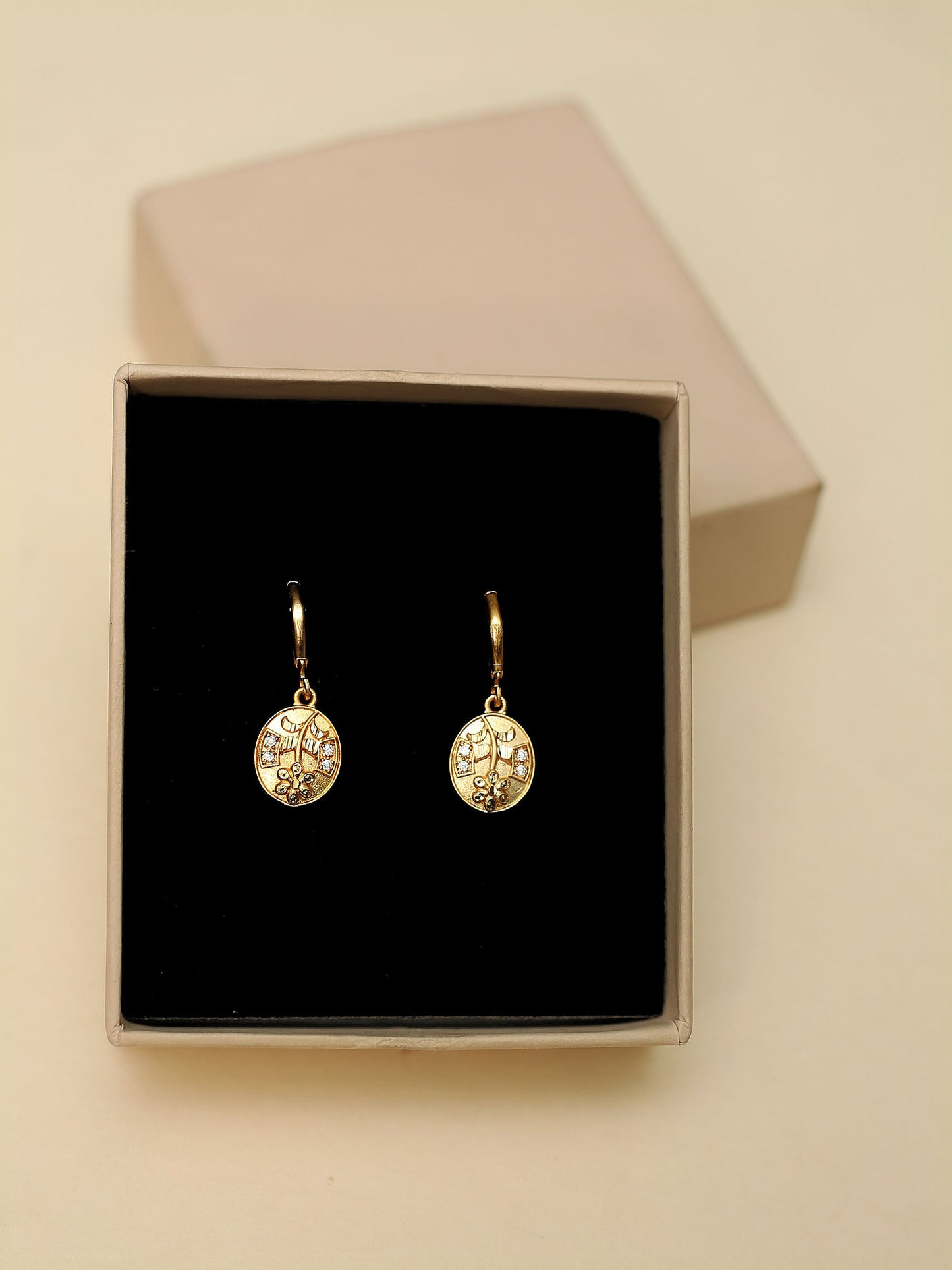 Daniella earrings