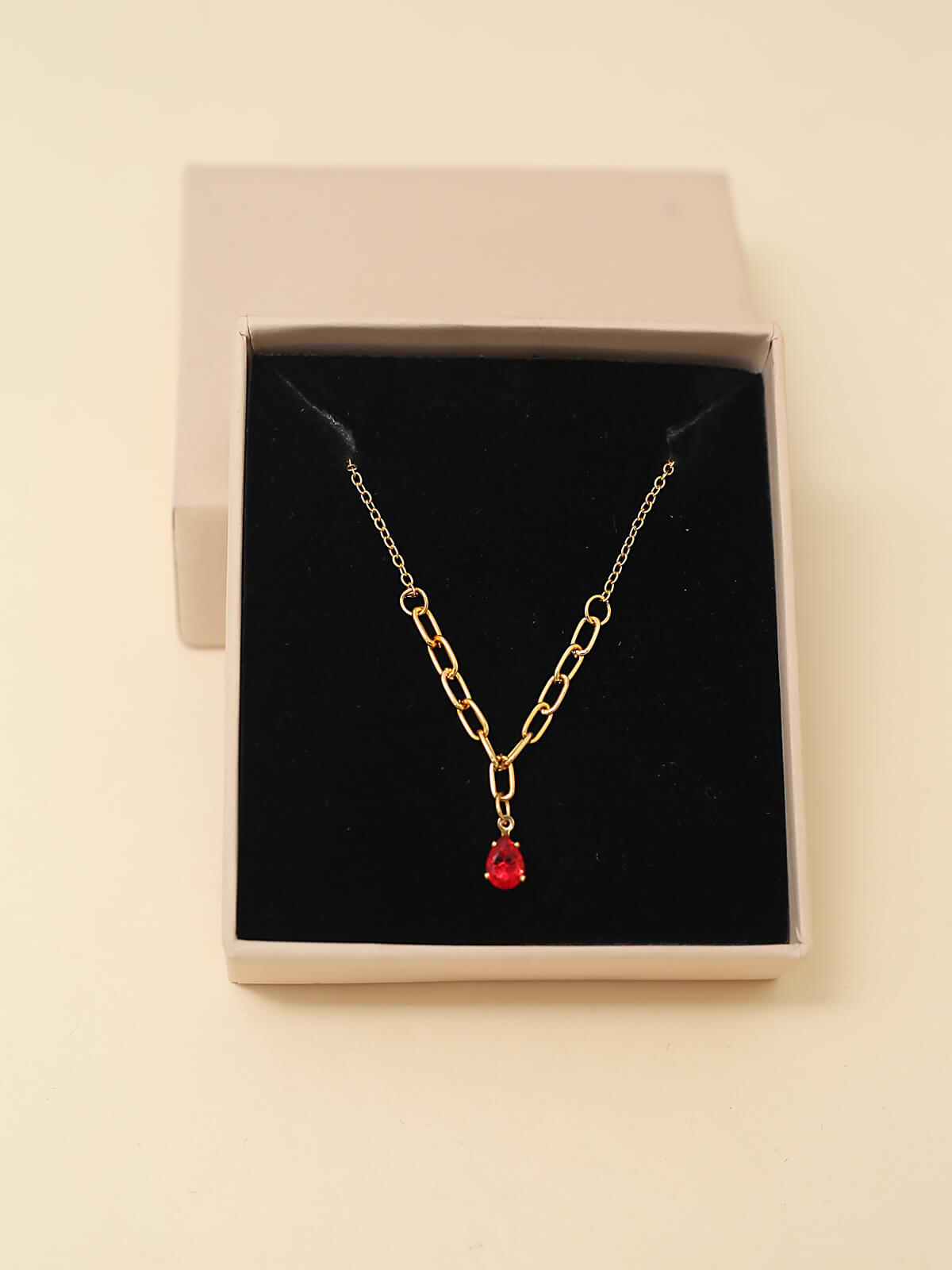 Seraphina necklace